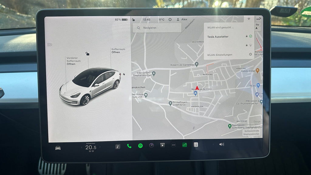 Tesla mit WLAN verbinden